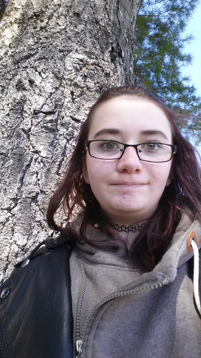 MissFallOut16's tweet image. #MakeMLaugh
@JonCozart   0_0