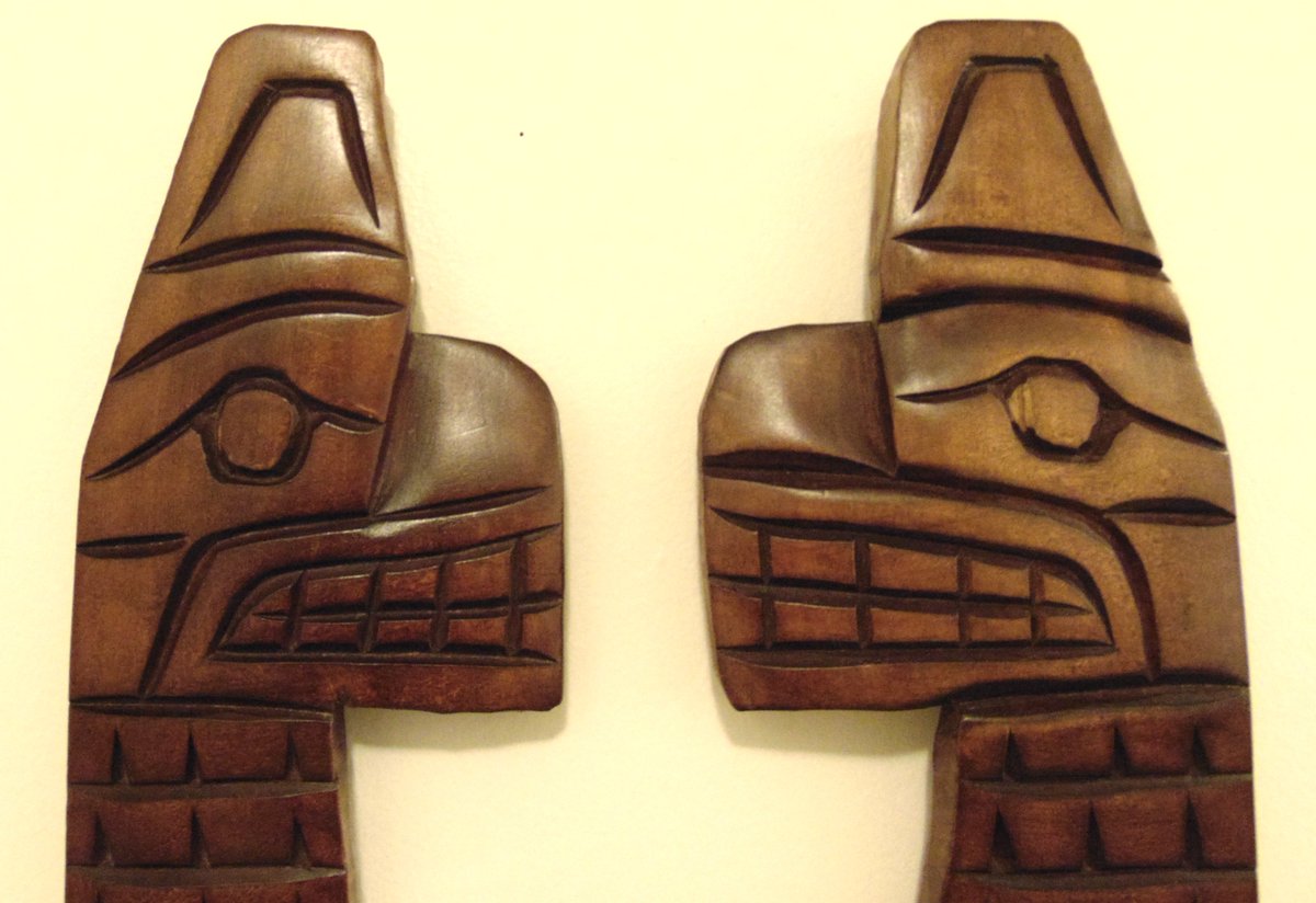 _ave49's tweet photo. As Seen On eBay  @eBay! https://t.co/tyDsokm3uh via @eBay #art #FirstNations Two Carved Wall Plaques https://t.co/uFNoBivCpX