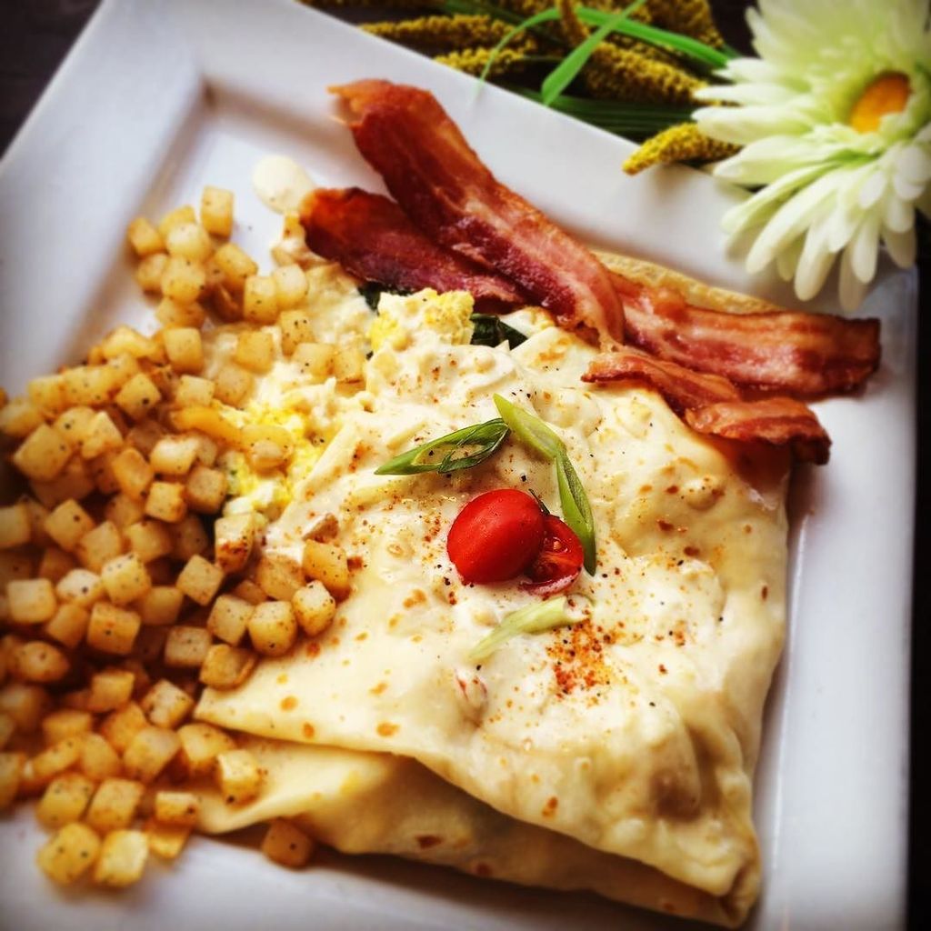 Treat the most important person in yr life with our #mothersday #breakfastcrêpe #specials … ift.tt/1YePbGR