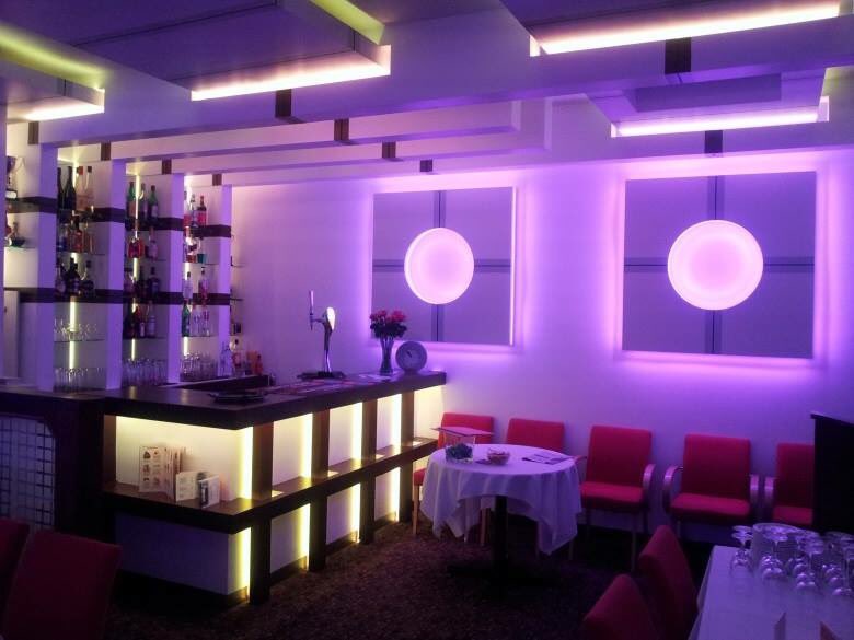 lightplanhenley's tweet photo. Led strip in dimmable colour changing used in my job for this Indian Resturant. https://t.co/SaKu5EbMXW