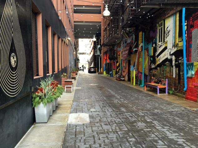 PMGDetroit's tweet photo. "But it seems Detroit’s time has finally come..." #GoodThingsDetroit via @NYDailyNews https://t.co/ccBJSaaVC2 https://t.co/64MrRFL0Gr