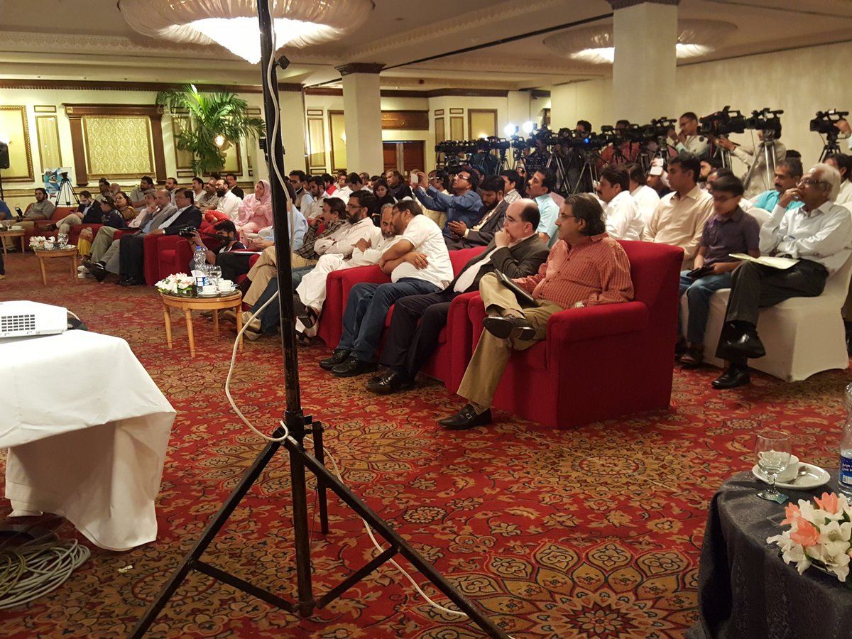 Triplee2005's tweet photo. Houseful #gmsouthzong #arifhabib #karachipressclub #governorsindh #triplee #journalists #press #pressfreedom https://t.co/E7C8syktdx