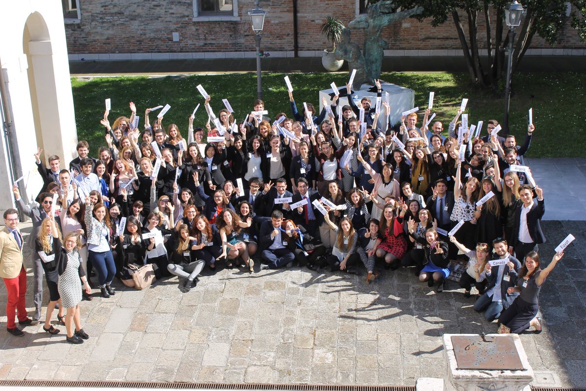 VeDiplSociety's tweet photo. #veumun greets its delegates and wait all of you for the last day.Resolutions will be voted and final decision taken https://t.co/39fU4UO3Yt