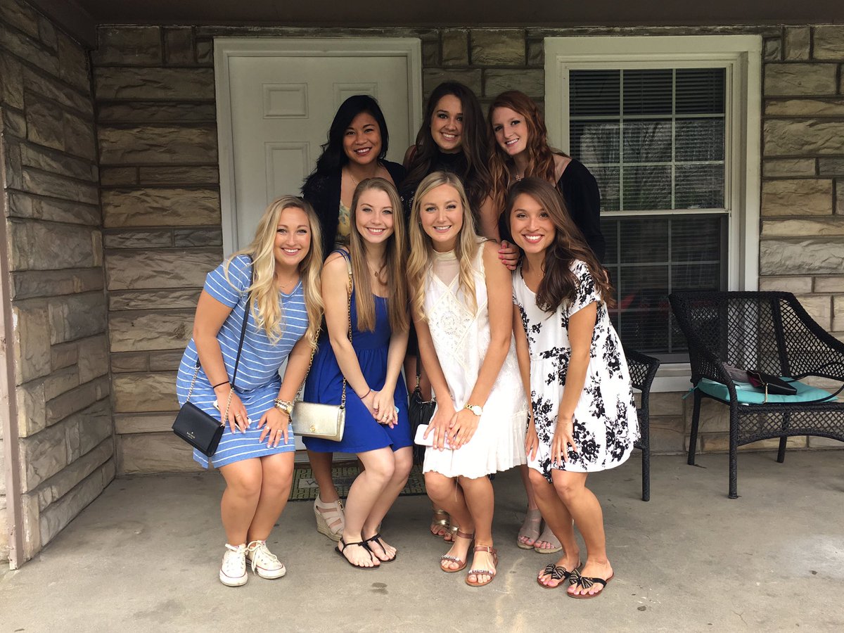 shack619's tweet photo. Pharmacy friends are shackin' #nevergraduating https://t.co/Brv286eIui