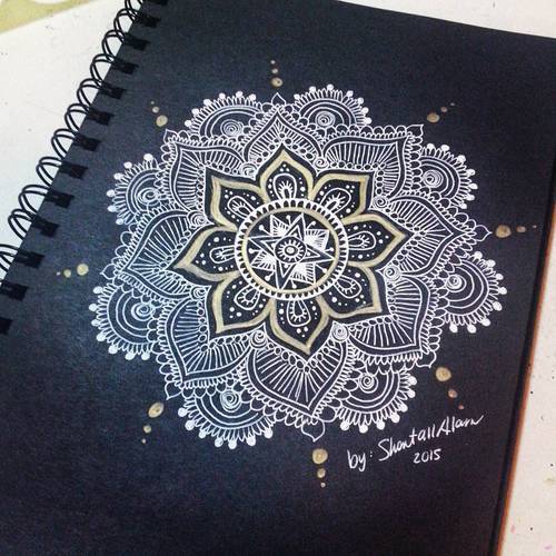 itsagirlgame's tweet photo. I really admire this kind of art, i really admire all that patience ! https://t.co/g1ZbGPeNdy