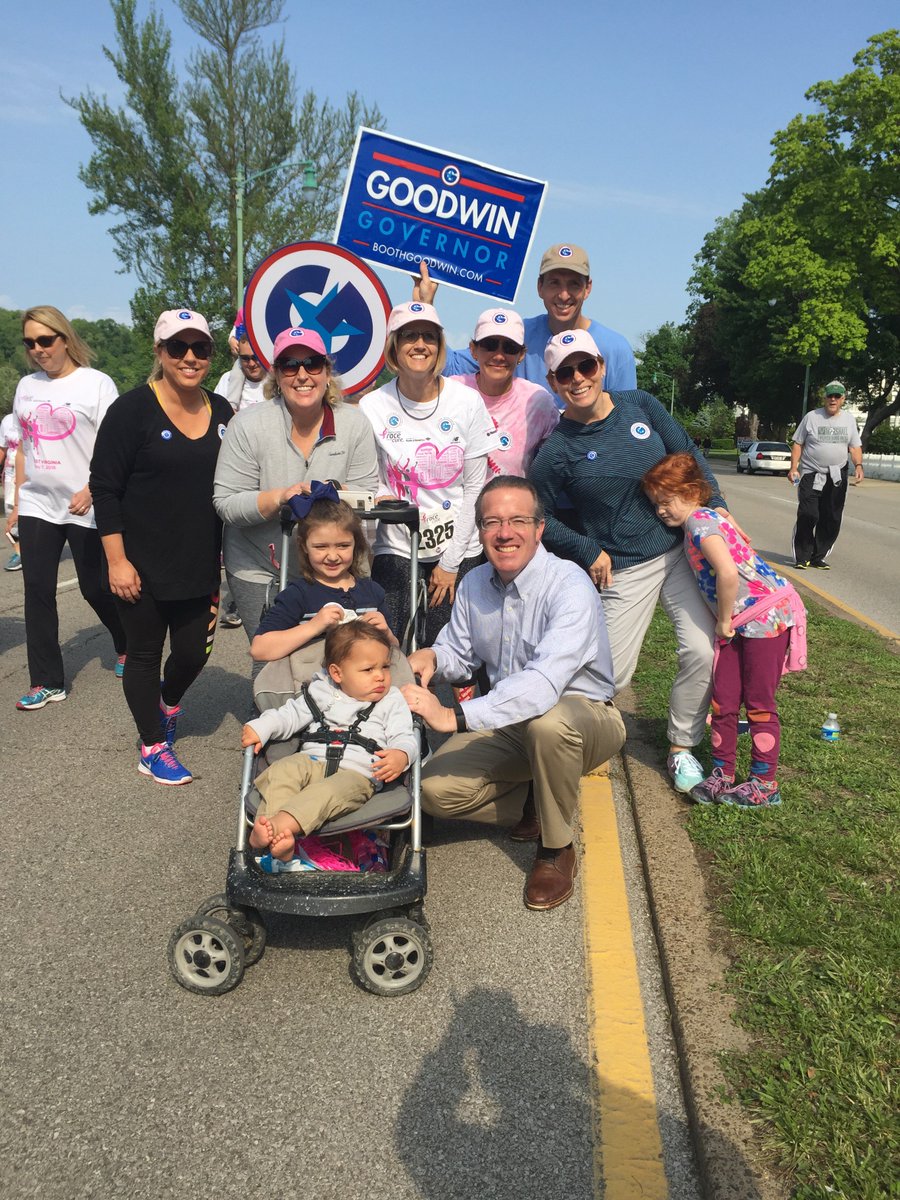 goodwinforwv's tweet photo. Team #Goodwinforwv @SusanGKomen @Raceforthecure https://t.co/43iCvBwuvb