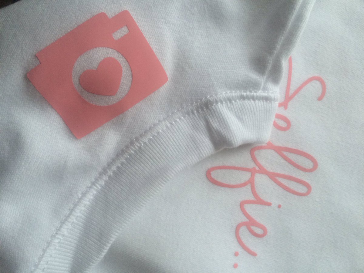 TindallTiny's tweet photo. #Instagram take a selfie baby print! https://t.co/HP7cF3Uu6j