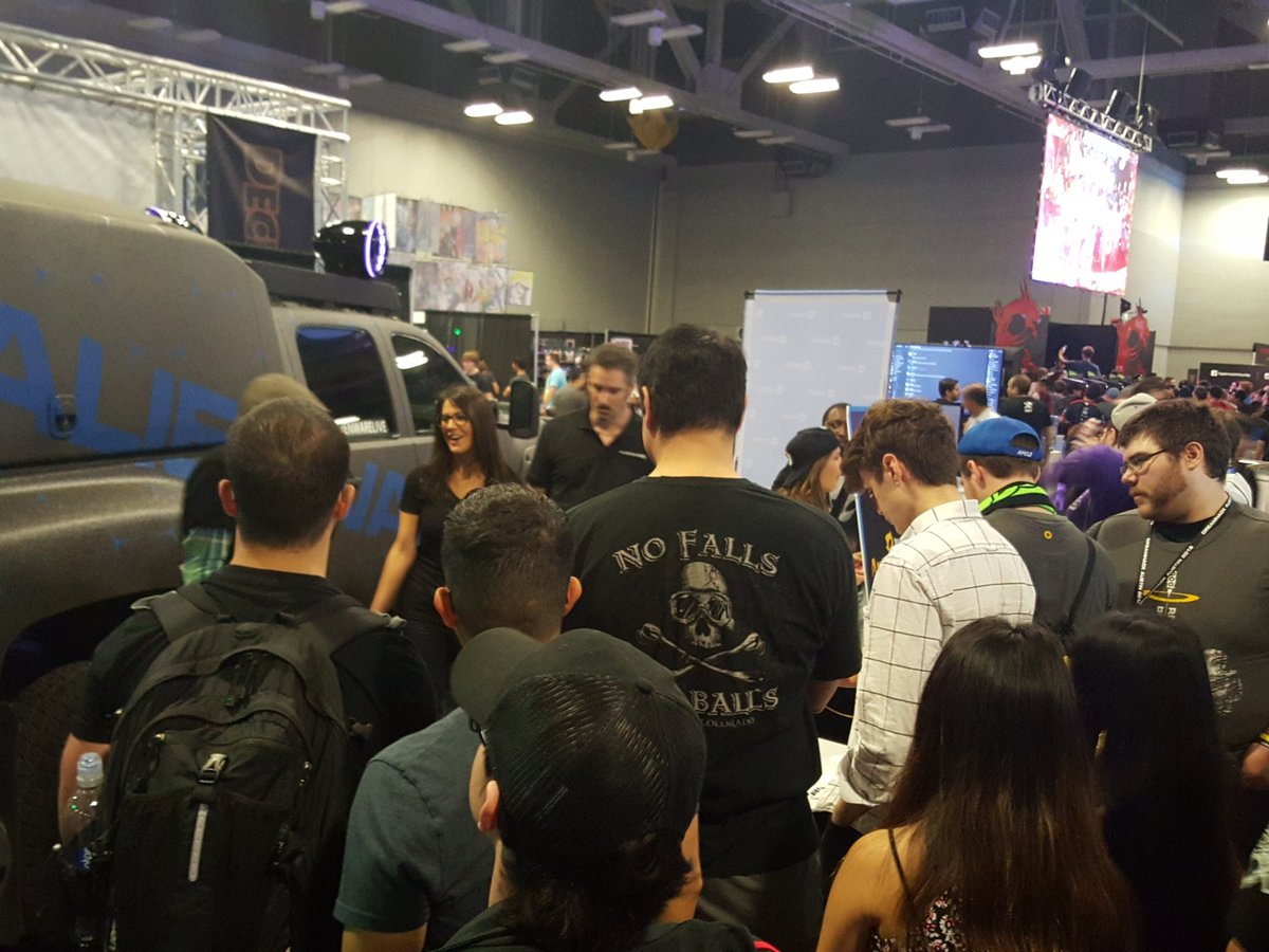 LyAndrewF's tweet photo. #AlienwareLive https://t.co/7DekLhBlFz