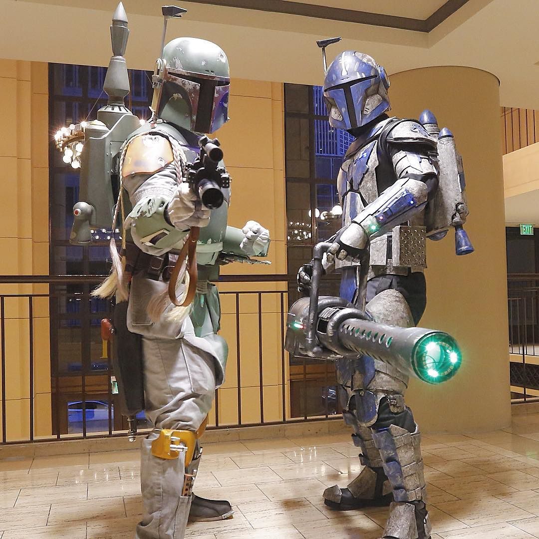 mandomercs's tweet photo. Boba brought some heavy support just in case 💥⚠️💥 Photo by: @coaxkokes https://t.co/ecU0zMbCoD
