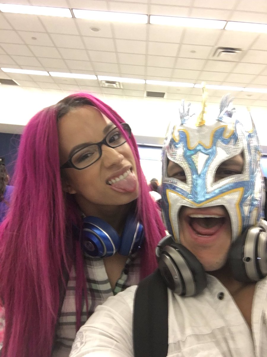 gloat's tweet photo. La jefa!! @SashaBanksWWE and #KingOfFlight #WWELasCruces ready for some #LuchaLuchaLucha some chicos tacos!! First. https://t.co/45sntIWO1x