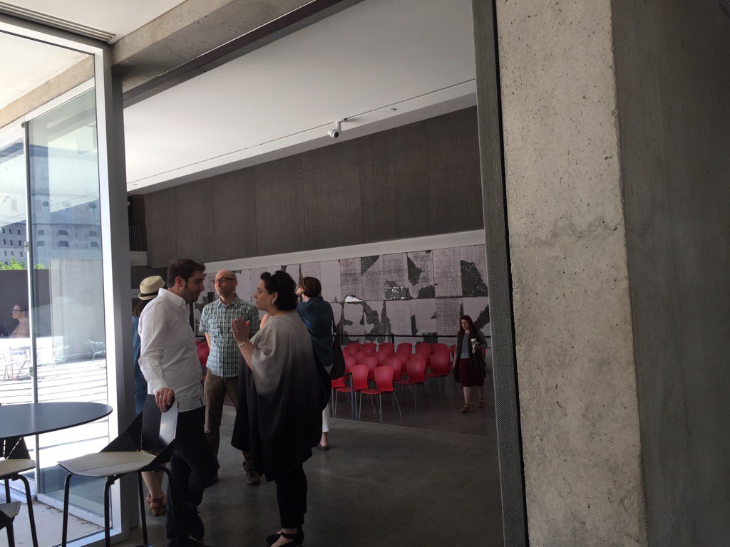 MaturityMuse's tweet photo. special day Here wth crowd @ContemporarySTL. delicious lunch in cafe @PulitzerArts 1:15 event #CASEfest #artnlou https://t.co/RruVWktr36