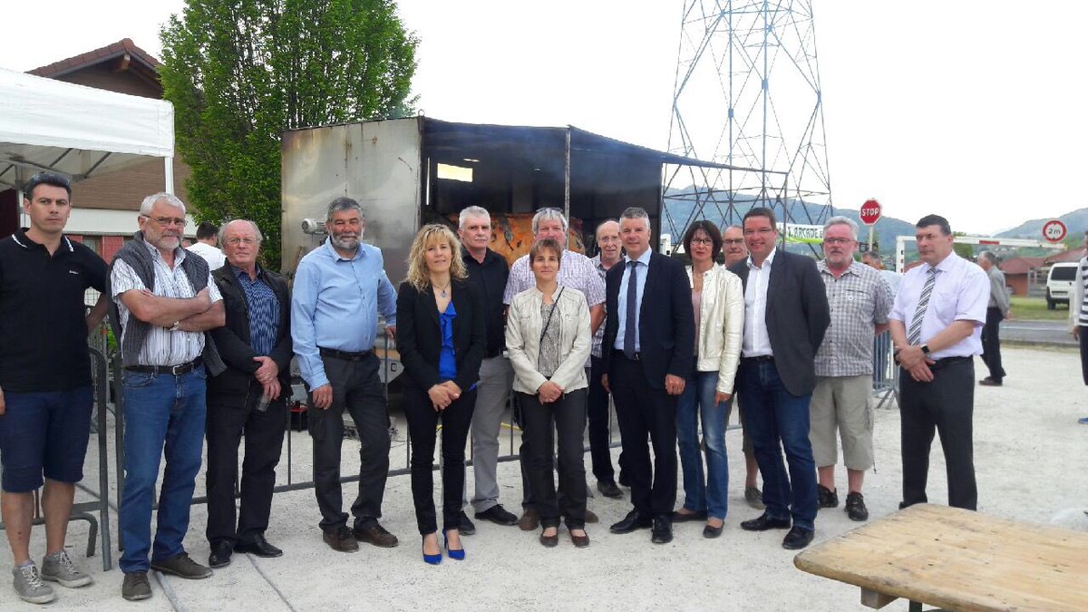 MartialSaddier's tweet photo. 18ème foire de la R'Biolle à #Scientrier organisée par l'association La R'Biolle qui compte 150 bénévoles. https://t.co/GfBBK5bEBr