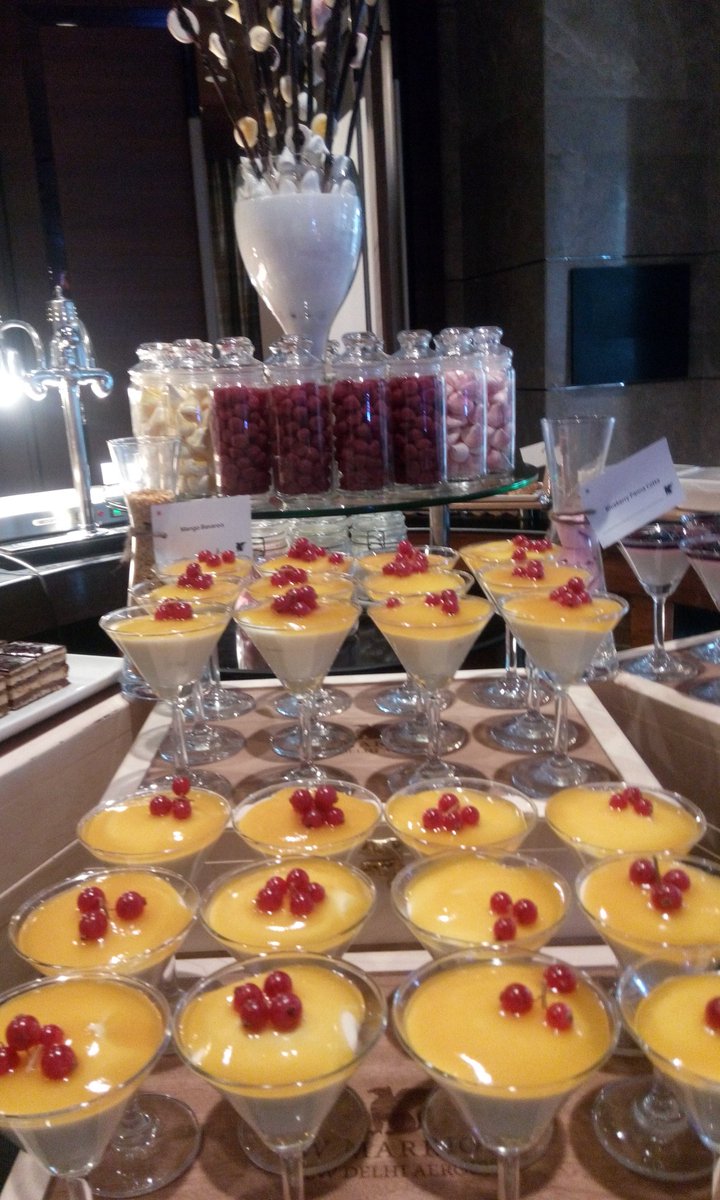 gsb5186's tweet photo. Bqt Setups@ChefGKrishnan@JWMarriottDelhi@27Nehra@MdArifqureshi @mhdasif148 @bennymurry@Himanshu_HT@amitesh_virdi https://t.co/JC1VMe7lkE