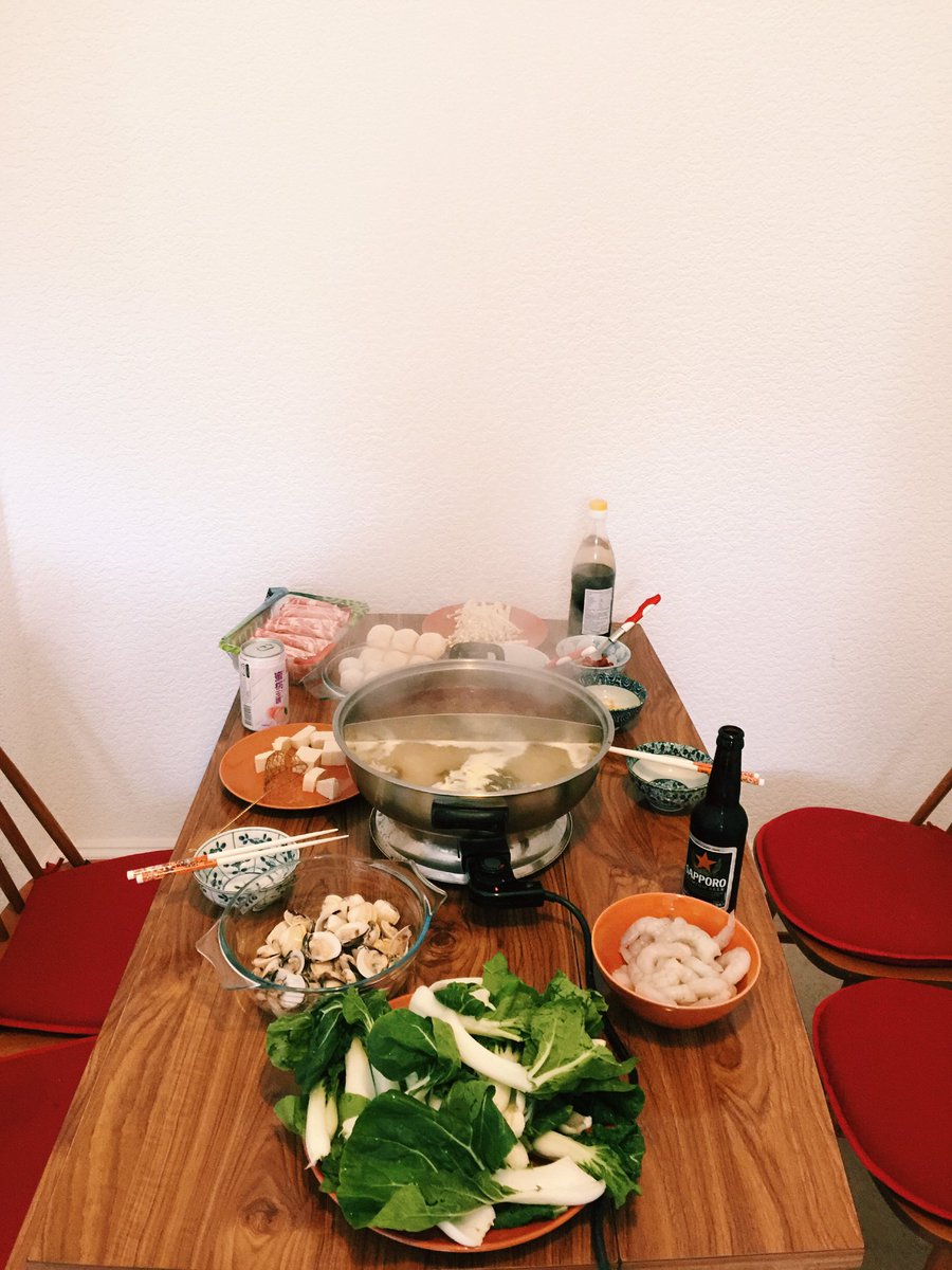 FYN_App's tweet photo. #chinese #hotpot who would #purchase #food like this! #vote me @vmbusiness #VOOM2016 #ChineseFood #healthy #recipe https://t.co/pbdBqaMMhL