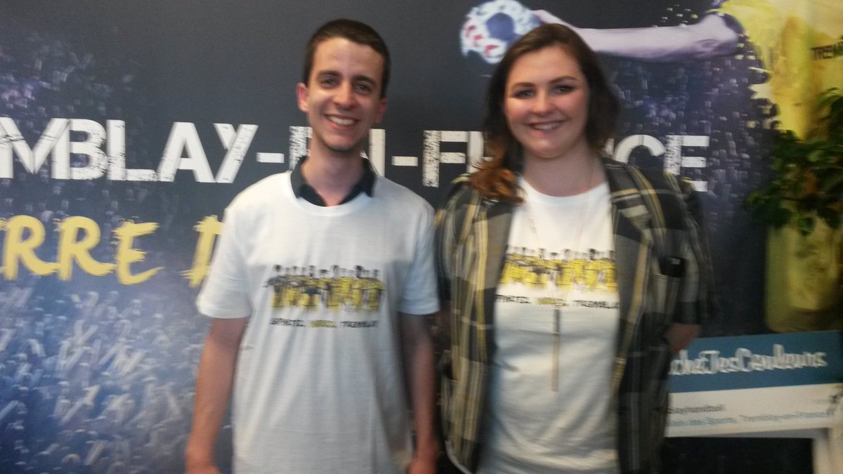 La team <a href="/CentraleclubFr/">centraleclub.fr</a> est dans la place pour soutenir les bénévoles ! #tfhbpsg