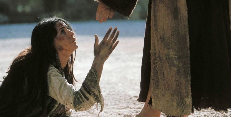 Poetadelciel0's tweet photo. La religión muchas veces te enseña a juzgar y rechazar, Jesús te enseña a amar y perdonar. https://t.co/PSTEpybEiA