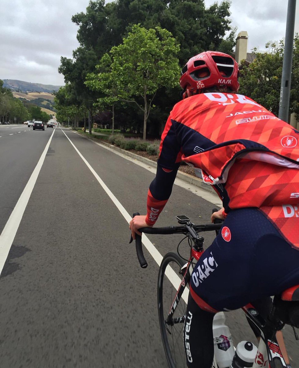 drapac_cycling's tweet photo. . @gavinmannion & California roads... Thanks for the 📷 Reese Ruland
#teamdrapac https://t.co/EYroc2TkVd