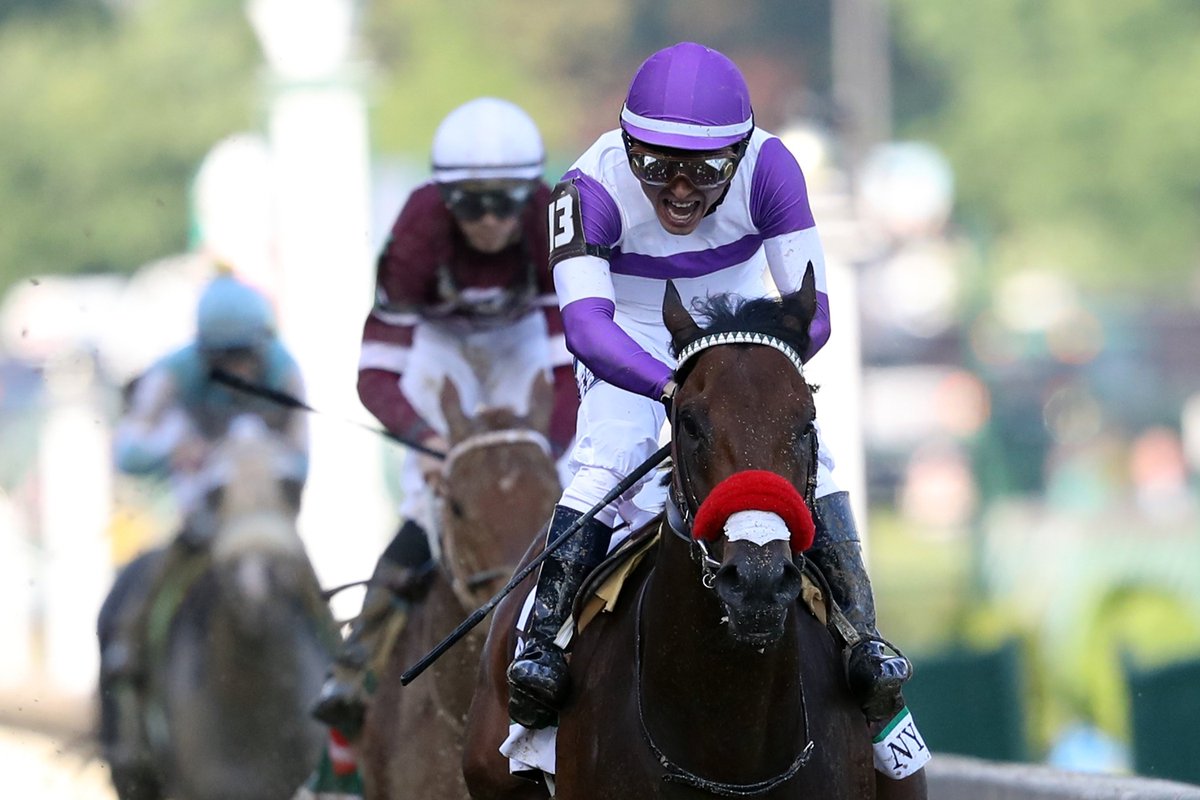 SportsCenter's tweet photo. Nyquist is the 27th horse to run in the Derby undefeated and the 7th of the 16 undefeated Derby favorites to win. https://t.co/bFWJYZEcMg