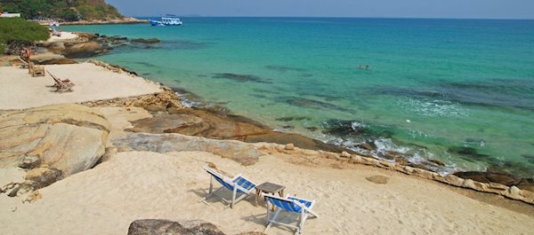 Kids_Hotels's tweet photo. Kids friendly Hotels #Deal #SaiKaewBeachResort #KoSamed starting at THB6,487 https://t.co/2SYL1pSLYt https://t.co/kke0qduu0y