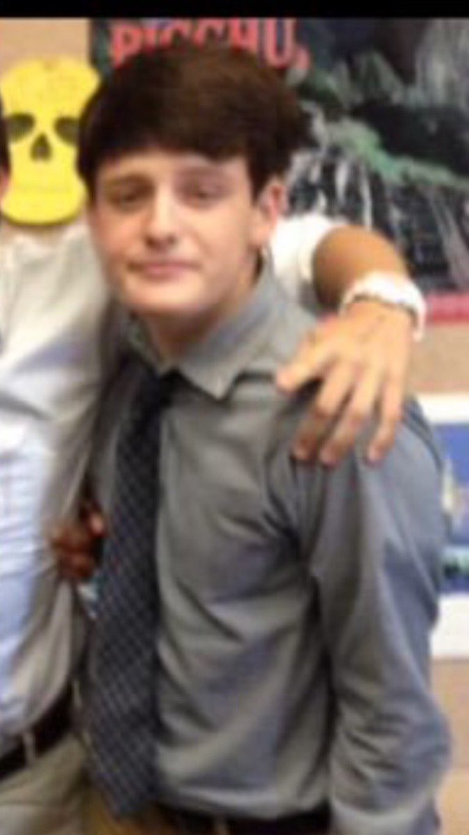 clark12joe's tweet photo. Happy birthday to my bro, @robertlisi_! Enjoy the throwbacks- you're the man! #tss #chip #boat #meoi #ward #alexa https://t.co/icidSTjTp8