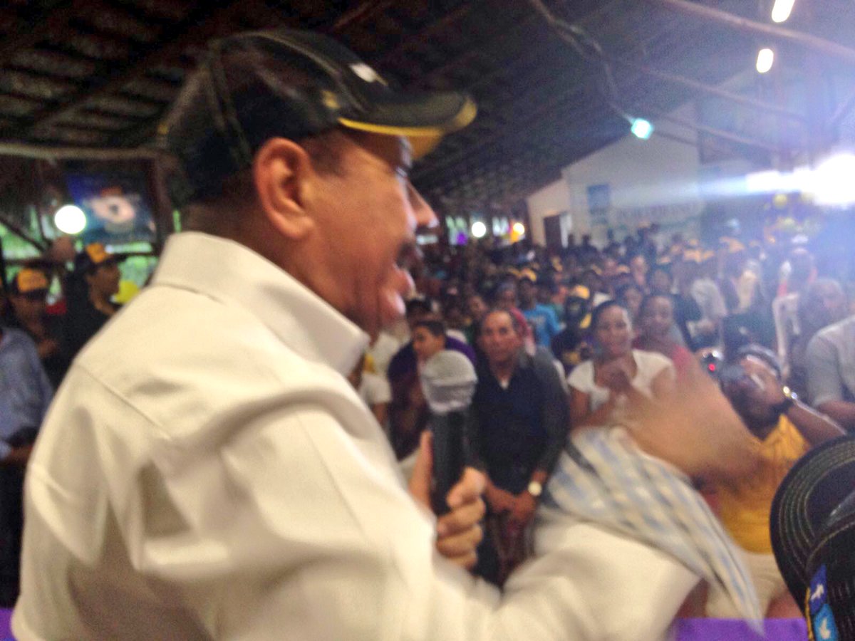EddyMontas's tweet photo. |BAJO AGUA| Masivo acto organizado por el proximo Diputado Cabrera en Puerto Plata, le acompaña @temomontas https://t.co/sDMtUKSvqS