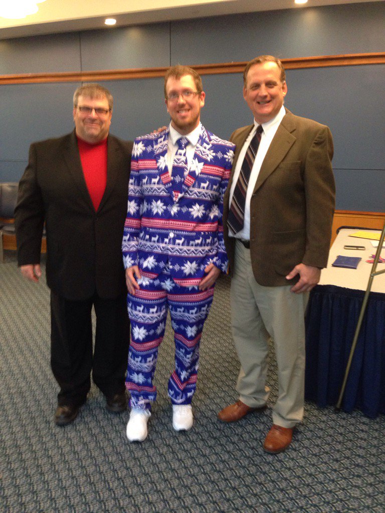 WeaklandCJ19's tweet photo. And the @StateCollegeSD Prom "Best Dressed Staff Award" goes to...
#NotClose #NotKissell #NotWeaks @SCAEATeachers https://t.co/Fq16DX7LJt