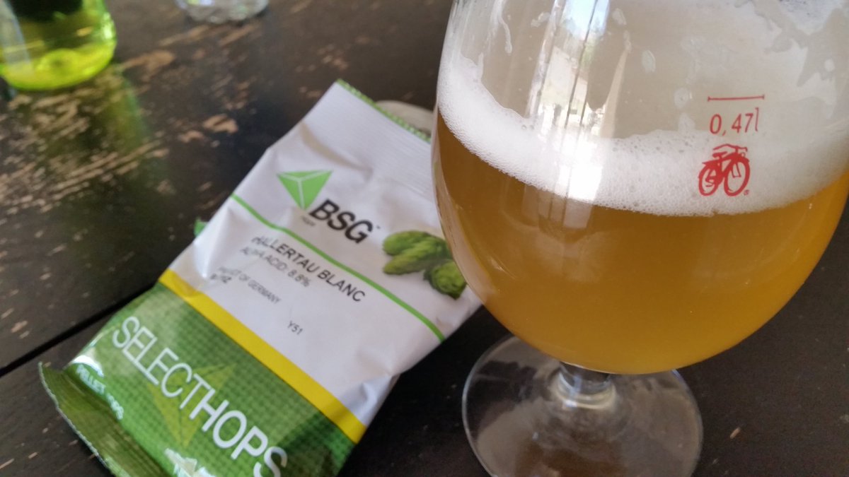 Sanglupus's tweet photo. Happy national homebrew day! #homebrew https://t.co/G0ghntY5J3