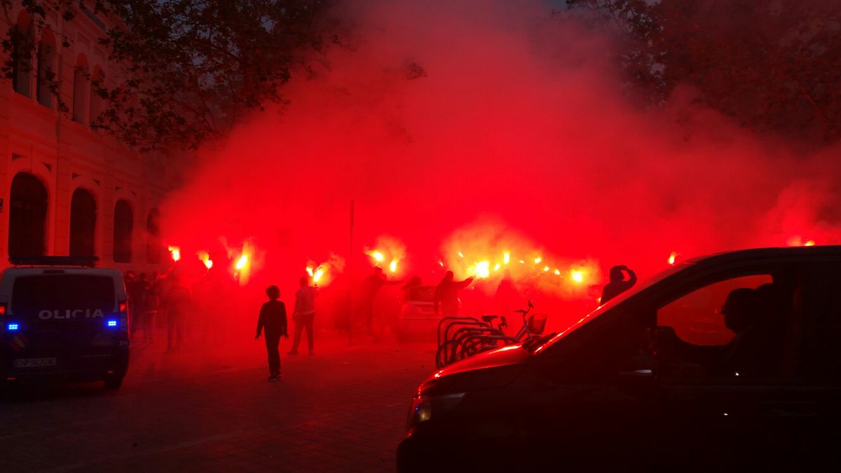 FA82Oficial's tweet photo. Los partidos se empiezan a ganar antes de jugarse. ¡VAMOS ATLETI! #NadieNosPuedeParar https://t.co/BR7NwLb4Qm