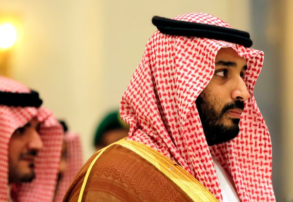 KenRoth's tweet image. Cop out for Saudi prince to say "society" will decide if women drive when gov't enforces ban bit.ly/24Bj2AB