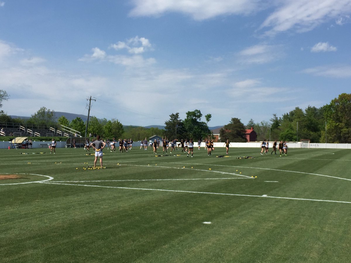 odacathletics's tweet photo. Pregame before @R_MCAthletics squares off w/ @WLUGenerals for the #ODAC wlax crown. Watch live 4pm! @IWLCA #LMRanks https://t.co/iy5A9HwfOl