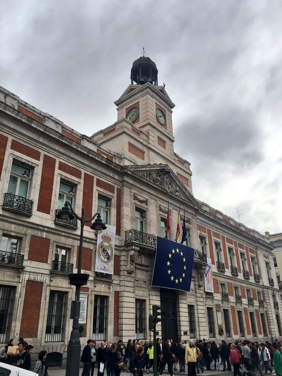 pauuuu96's tweet photo. reyes de Europa ⚽️ https://t.co/6qdJ6tDUou