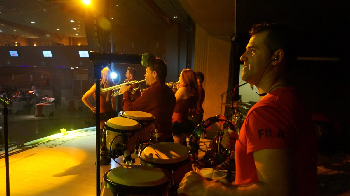 .<a href="/Orquestaprimera/">Orquesta PrimeraFila</a> encantados de haberos tenido aquí #Fiesta #Valentin #Enamorados