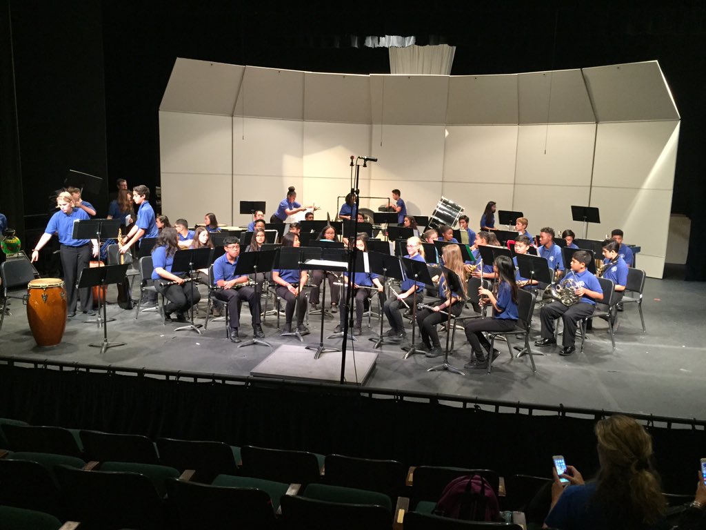 katrinecz's tweet photo. Rancho Del Rey Concert Band receives "Gold" rating at Forum Music Festival!! https://t.co/EUgrhDO3DK