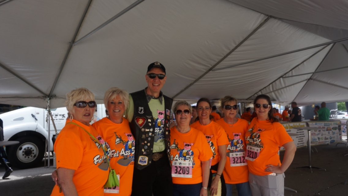 GovRauner's tweet photo. Enjoyed seeing everyone running the @FatAss5K today. Contributions go to many great charities and organizations. https://t.co/PLbKNwHMaj