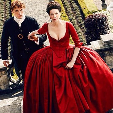 lobylyn's tweet photo. @TobiasMenzies can really steal a show!! BJR returns! @SamHeughan @caitrionambalfe 👍🏻Best episode of #Outlander2016 https://t.co/euh33jFGJw