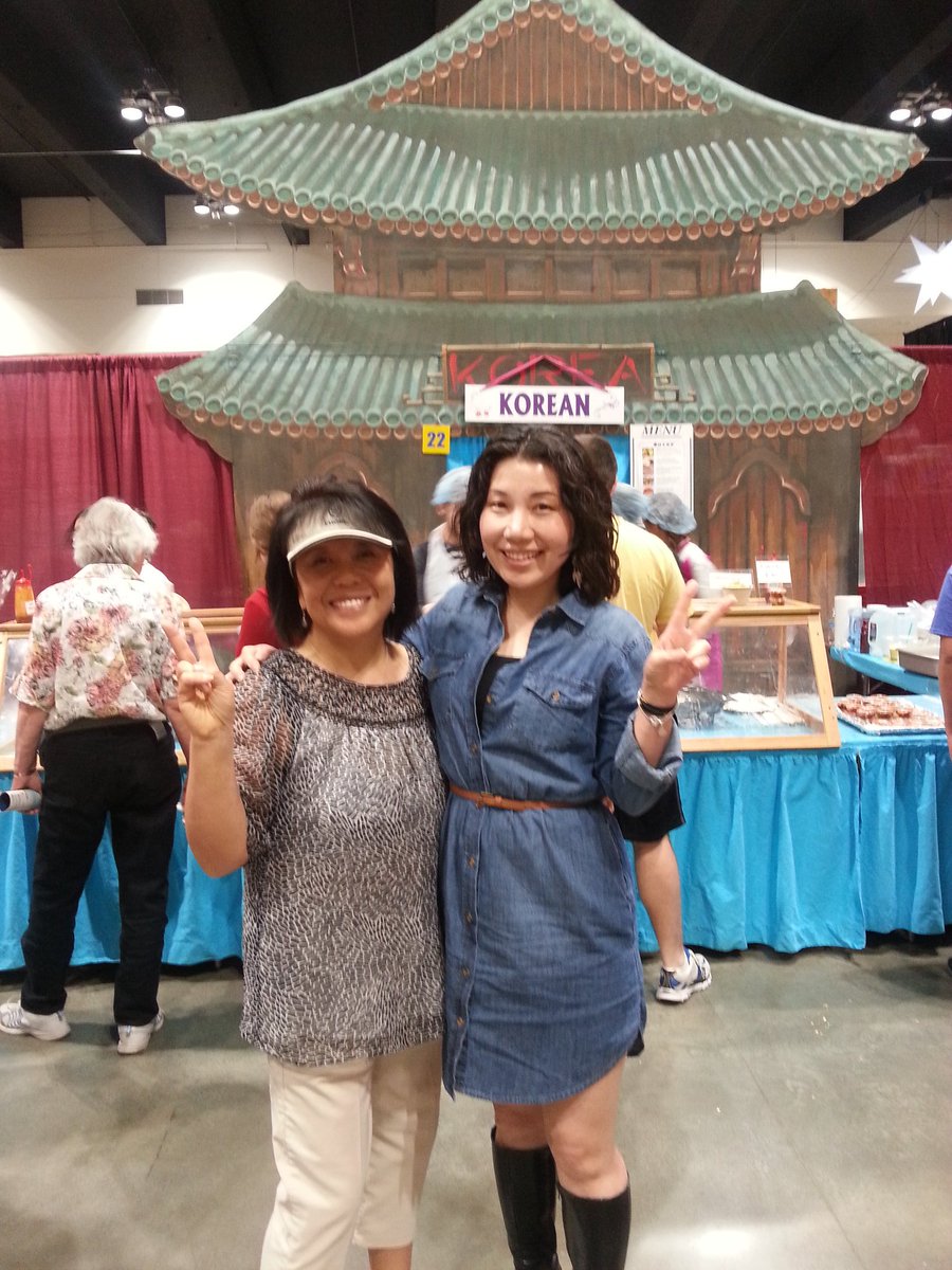 EunnieM's tweet photo. #FestivalOfNations! #KAWAMN https://t.co/TZJKjEcFa4