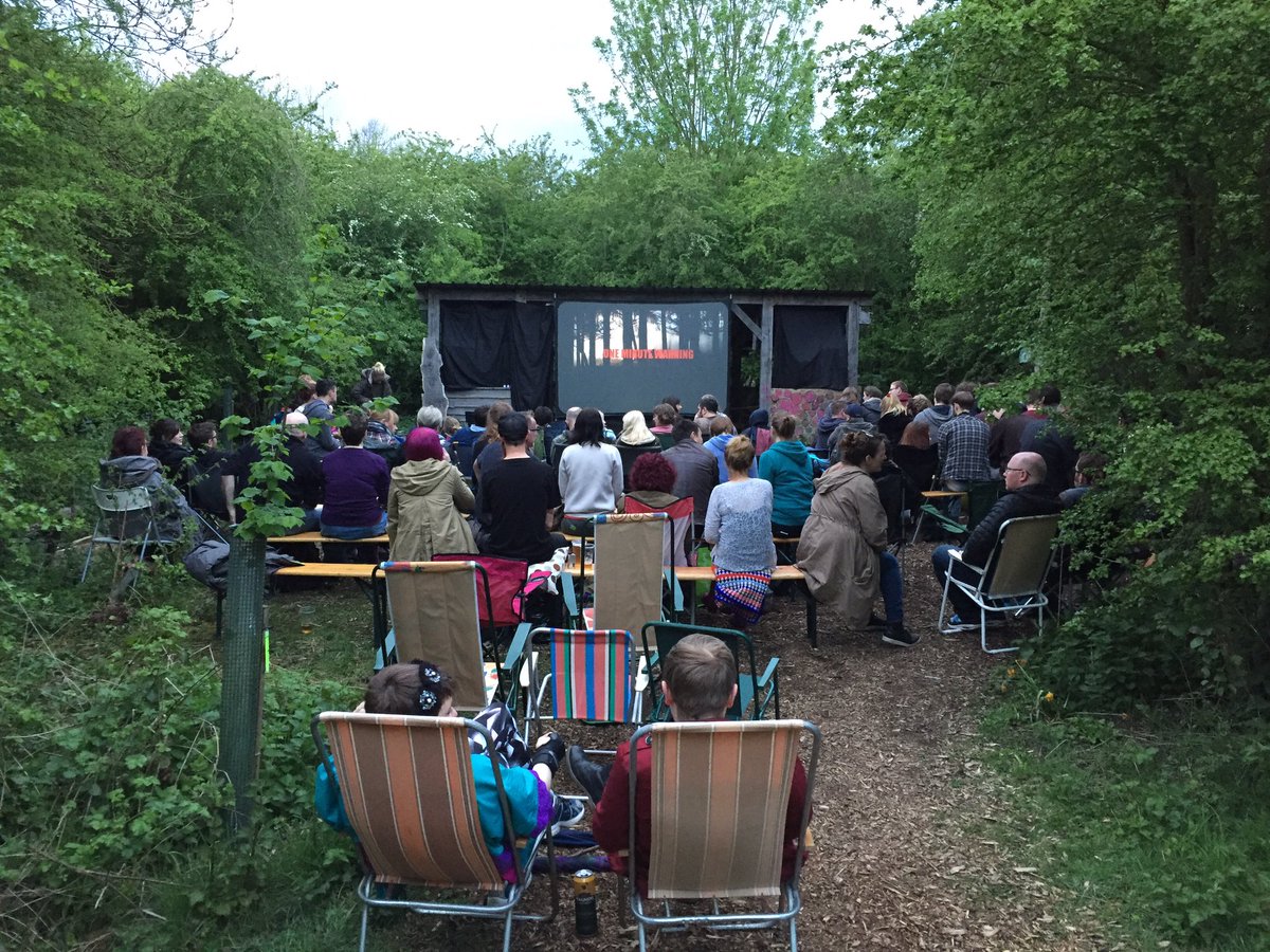 playingdafield's tweet photo. @LeamUCinema Dog Soldiers @FoundryWood @TheDBLeamington @Dans_Kitchen @IamPancho #loveleam https://t.co/JpoNMKpFvX