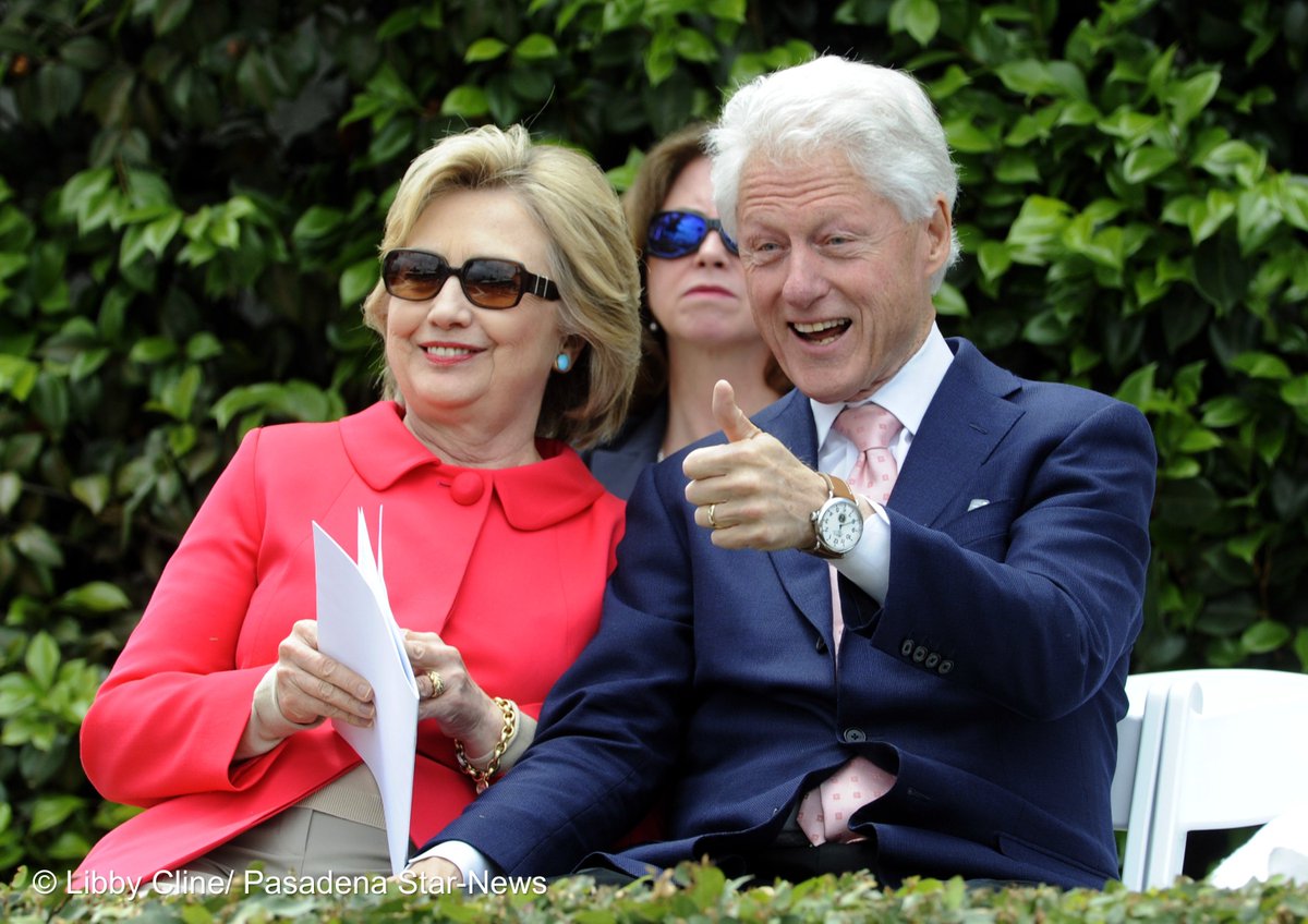 photowkb's tweet photo. Dem pres. candidate @HillaryClinton & former President @BillClinton
(Photo by Libby Cline) @sgvnnews https://t.co/LaXFPMZcto