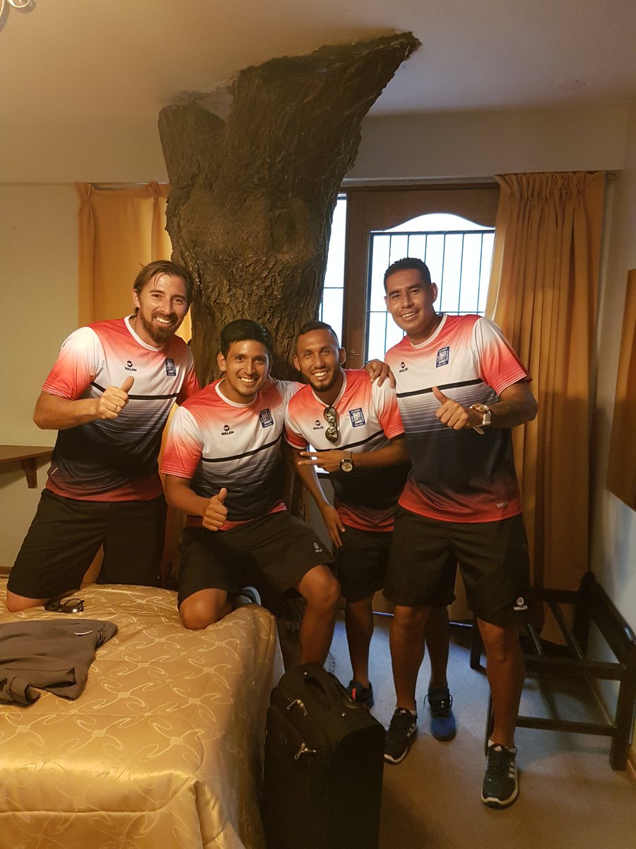 3JaimeHuerta's tweet photo. Un arbol en la habitacion jajaja
VaMos AAS!! https://t.co/JBLTvHH65F