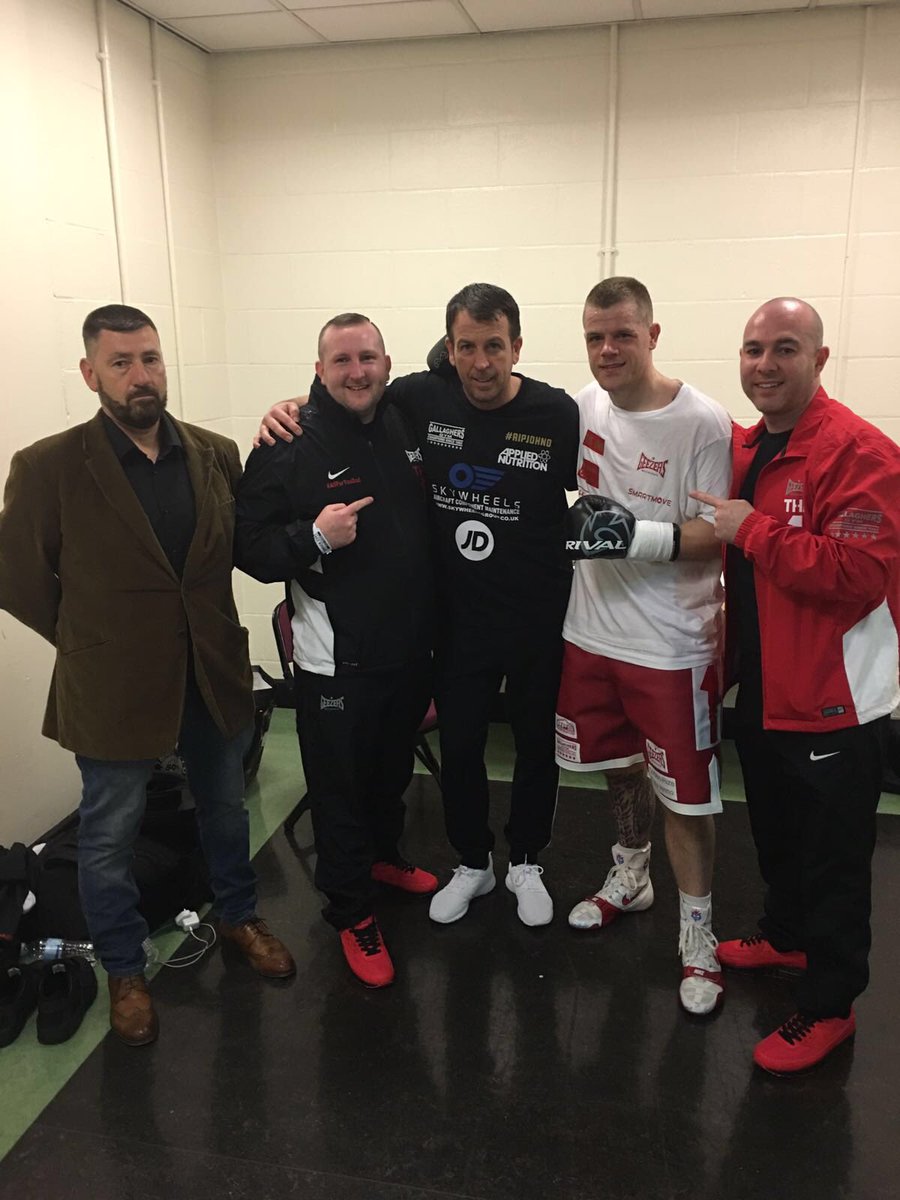 James Rivett (@goldenrivett76) | Twitter