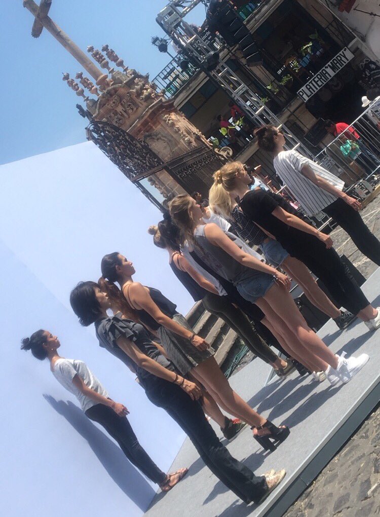 FashionTimeMx's tweet photo. ¡Solo faltan 4 horas! Ensayo #NOOKGuerrero #NOOKTaxco #VisitaTaxco @NookMexico @SaraGalindoo https://t.co/aXRNQpKrYB