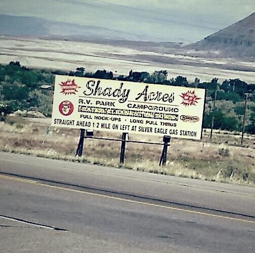 dicky_showbizz's tweet photo. @RealDeniseWelch it's not quite #ShadyPines, but looks like you've got off to a shaky start! @KarlDNewton #RoadTrip https://t.co/Nn7uwUttwo