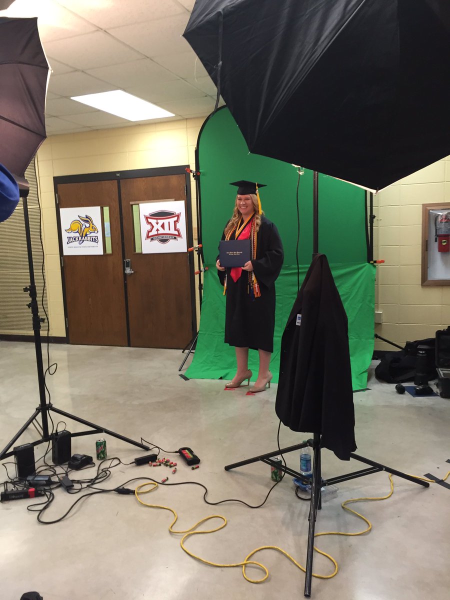 AndiFouberg's tweet photo. #HobosGetDiplomas @madeye_kerr #SDState16 https://t.co/utYszJEqrS