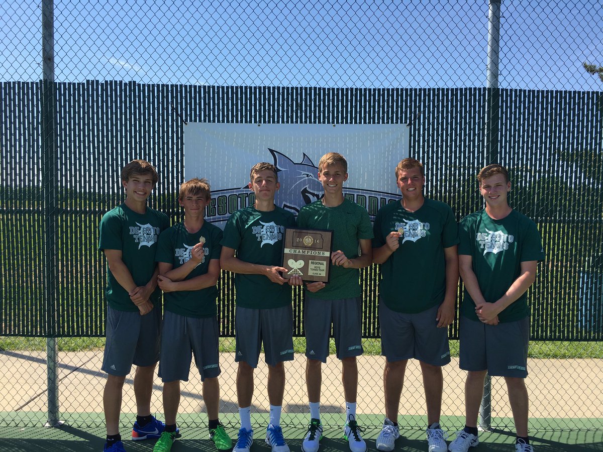 DeSotoTennis's tweet photo. Presenting the 2016 4A Regional championship team!!! Great job guys. #hardware #statenextweek https://t.co/HDwsqCN89w