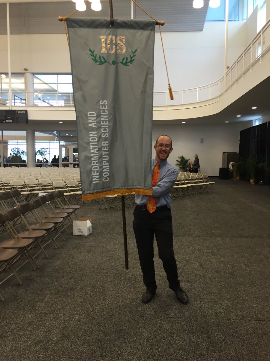 manningcics's tweet photo. Getting excited for the @umasscs Senior Celebration. #umass2016 #cicsgrad #helloworld https://t.co/tQoIB8Ourv