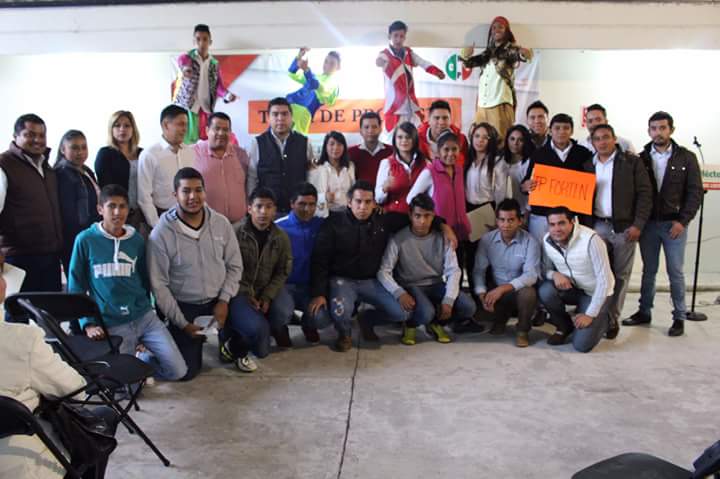 Red_JPVeracruz's tweet photo. Gran trabajo de @Dist_JpOrizaba, con mucha dedicación y entusiasmo escribimos la historia de #UnNuevoVeracruz https://t.co/I709bhuZ0o