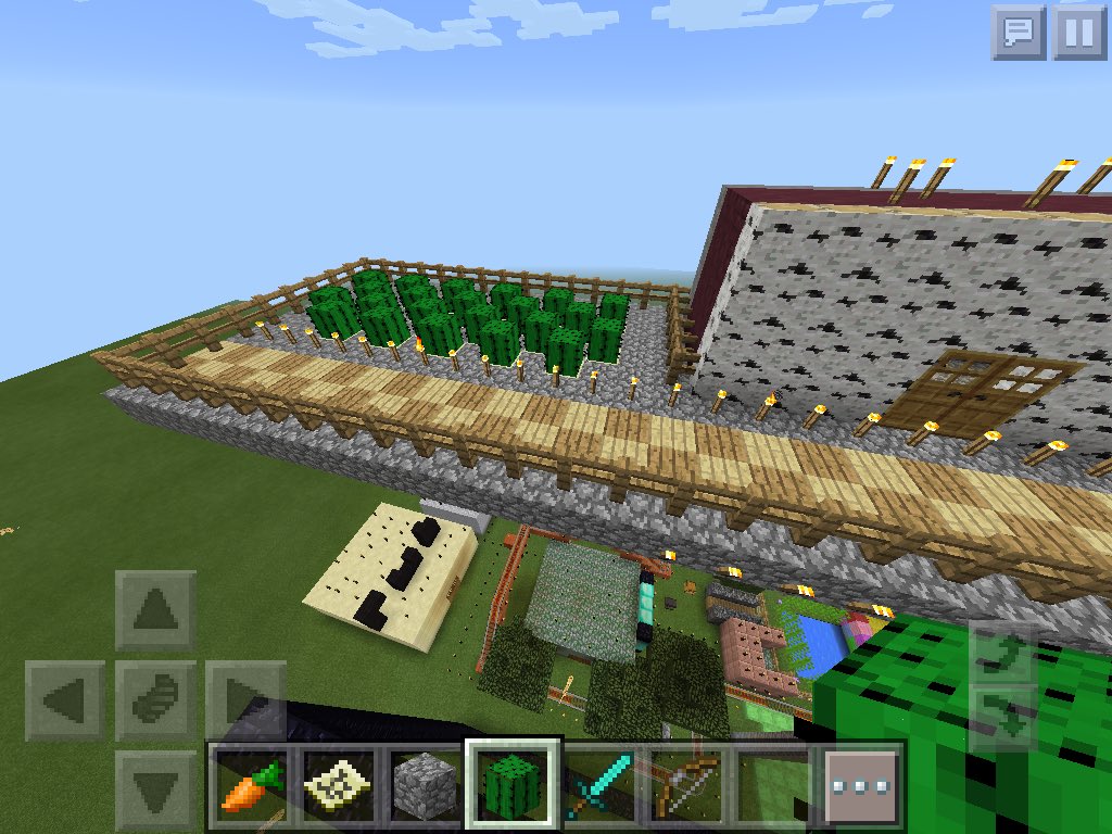 minecrafttodd1's tweet photo. My Cactus Farm https://t.co/JnZwH4dJq9