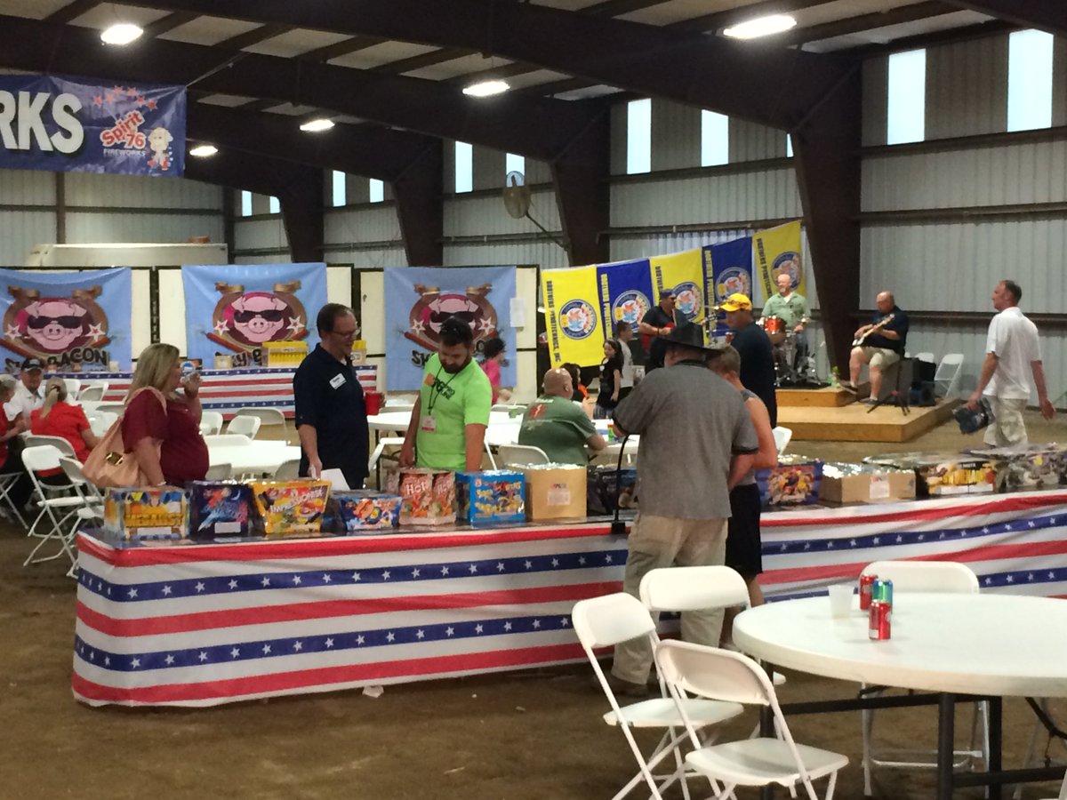 76Fireworks's tweet photo. Once again we're hosting our Annual #76SpringDemos event. Our big sales before the season! #76Fireworks #fireworks https://t.co/NFtQaDJLmE
