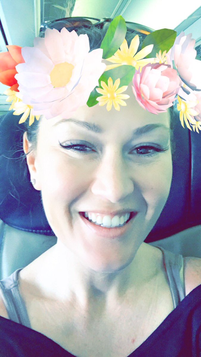 kathrynjanicek's tweet photo. Thx to an empty @SouthwestAir flight, my wedding dress has its own overhead space! #beachwedding #marryingmrwright https://t.co/oTyeENT6Bw