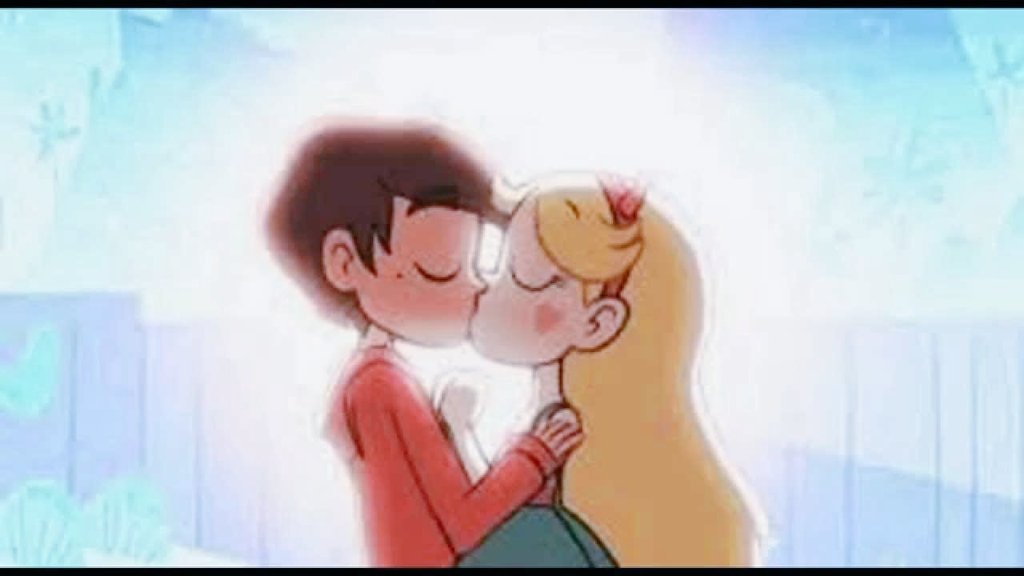 ValAngelFall's tweet photo. No lo sé, le encuentro parecido jajaja igual los shippeo, #Stamar #Larol https://t.co/DvewiegzKT